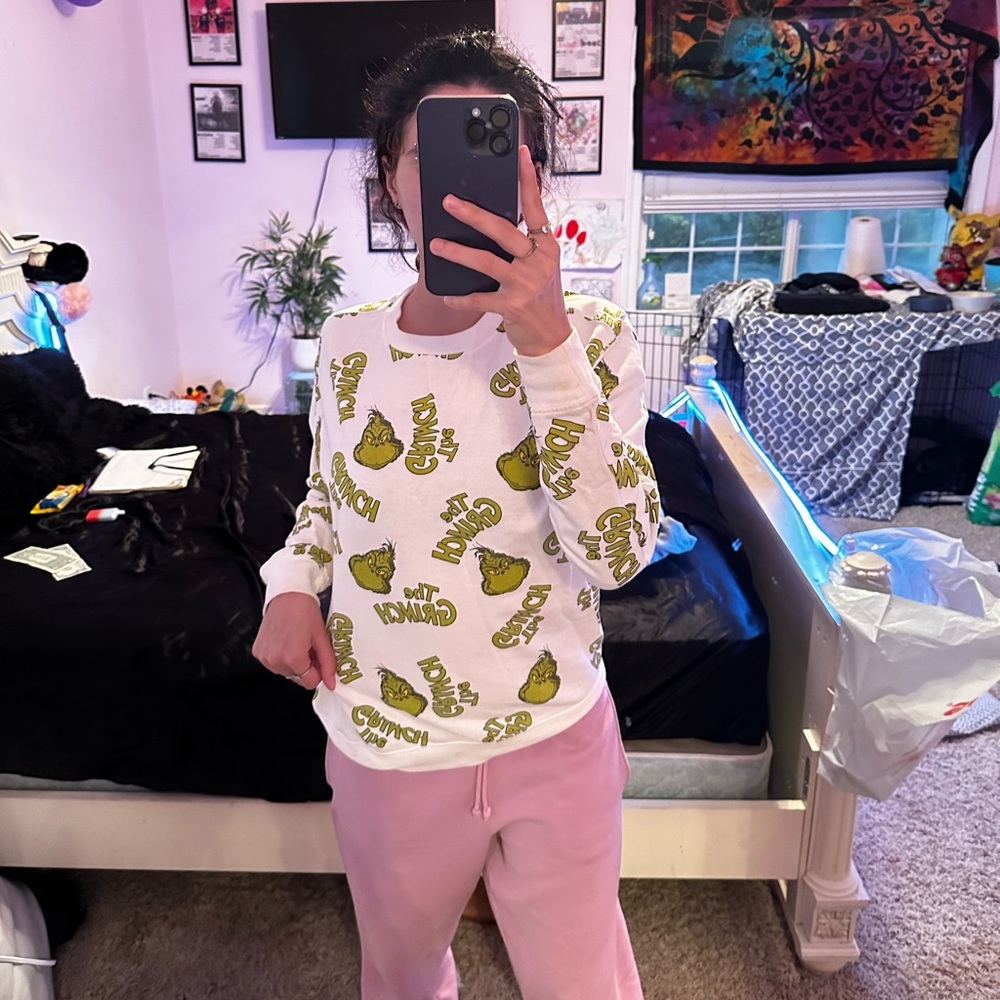Grinch sweater